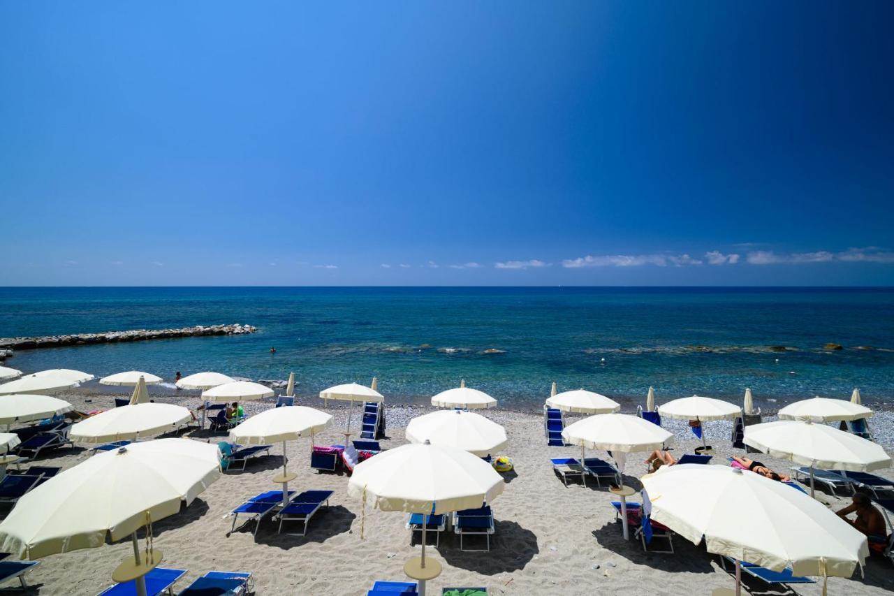 Villaggio Stella Del Sud & Resort Pisciotta Buitenkant foto