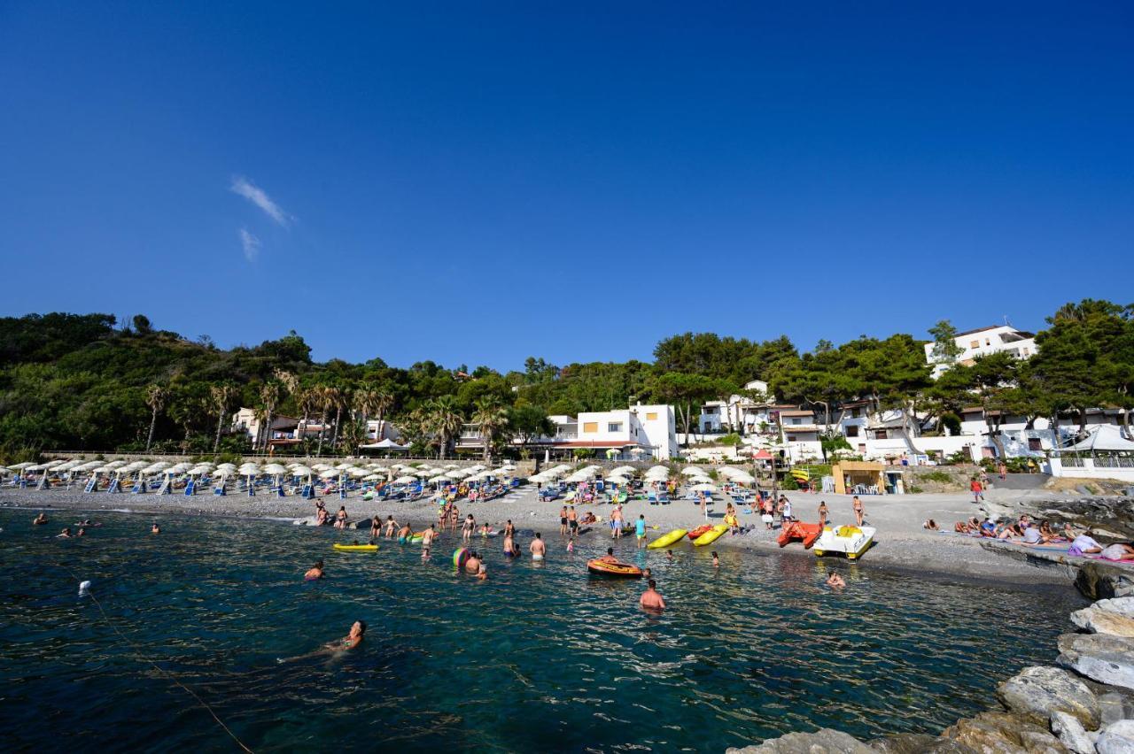 Villaggio Stella Del Sud & Resort Pisciotta Buitenkant foto