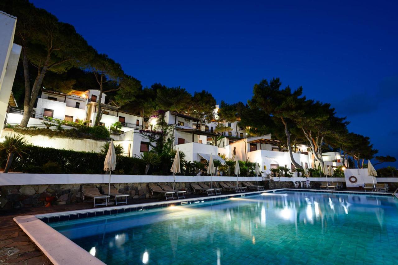 Villaggio Stella Del Sud & Resort Pisciotta Buitenkant foto