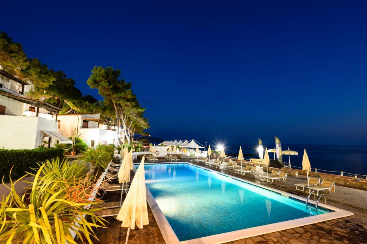 Villaggio Stella Del Sud & Resort Pisciotta Buitenkant foto
